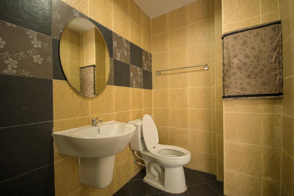 The Corner Hotel (Adults Only) Chiang Rai Rum bild